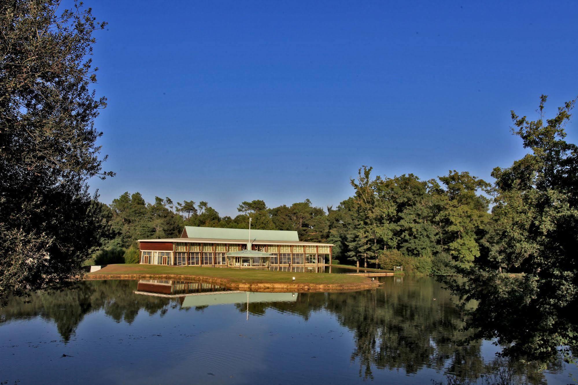 Logis Des Lacs D'Halco Hagetmau Exterior photo