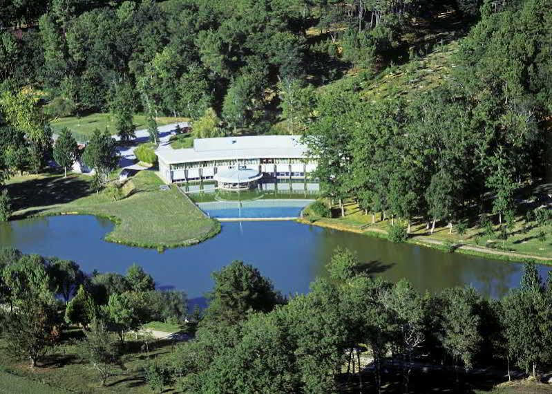 Logis Des Lacs D'Halco Hagetmau Exterior photo